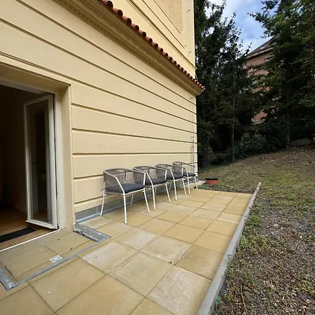 アパート Modern Luxury With Garden *