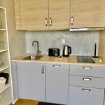شقة Modern Luxury With Garden