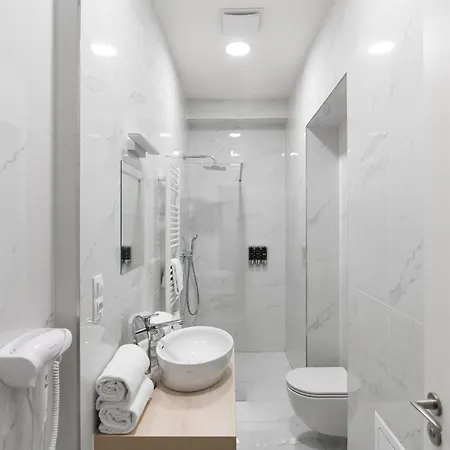 Lejlighed Modern Luxury With Garden *