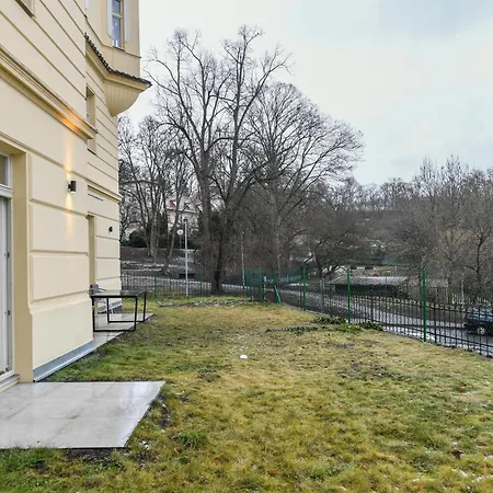 Lejlighed Modern Luxury With Garden Prag
