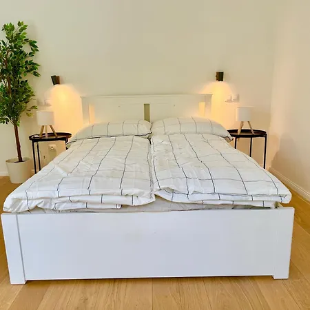 Modern Luxury With Garden Prague