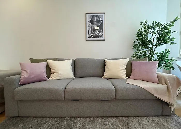 Modern Luxury With Garden * Πράγα