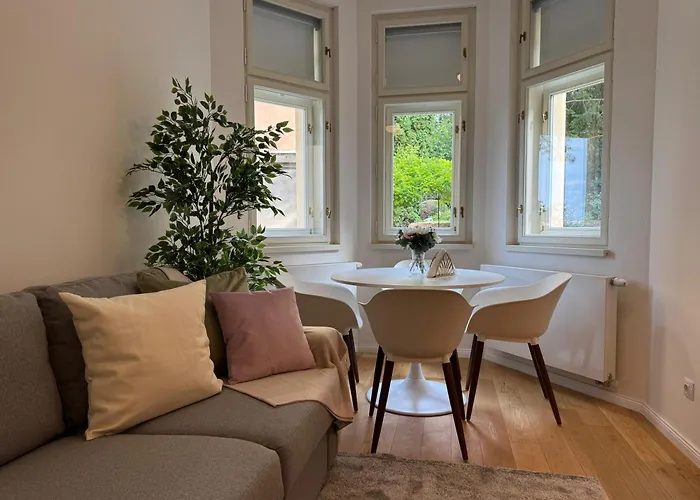 Διαμέρισμα Modern Luxury With Garden Πράγα