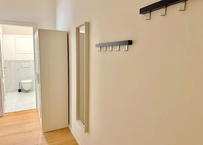 Modern Luxury With Garden * Πράγα