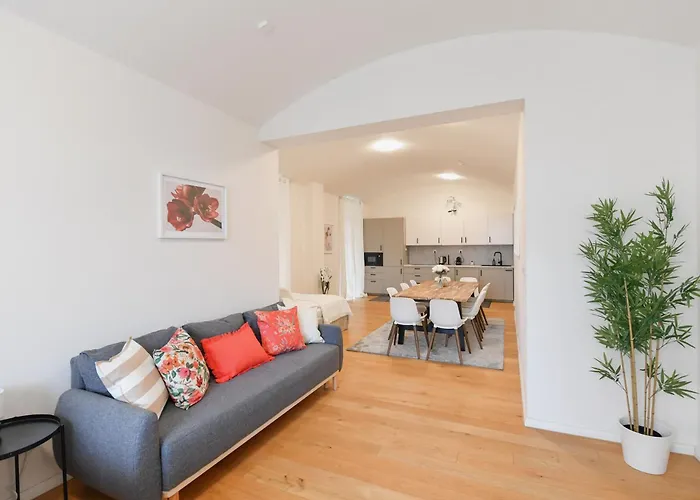 Διαμέρισμα Modern Luxury With Garden Πράγα